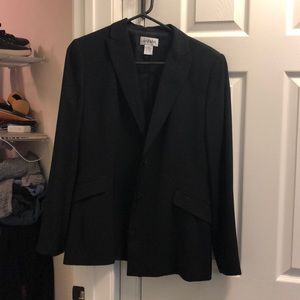 ❤️sale❤️ Size 12 Alfani blazer - black with white